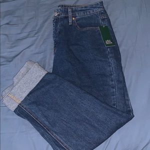 “Vintage” High Rise Mom Jeans